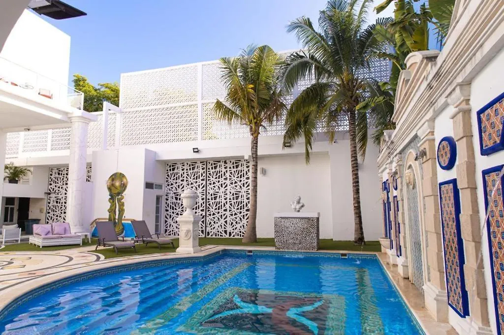Extravagante Villa Versace Playa del Carmen